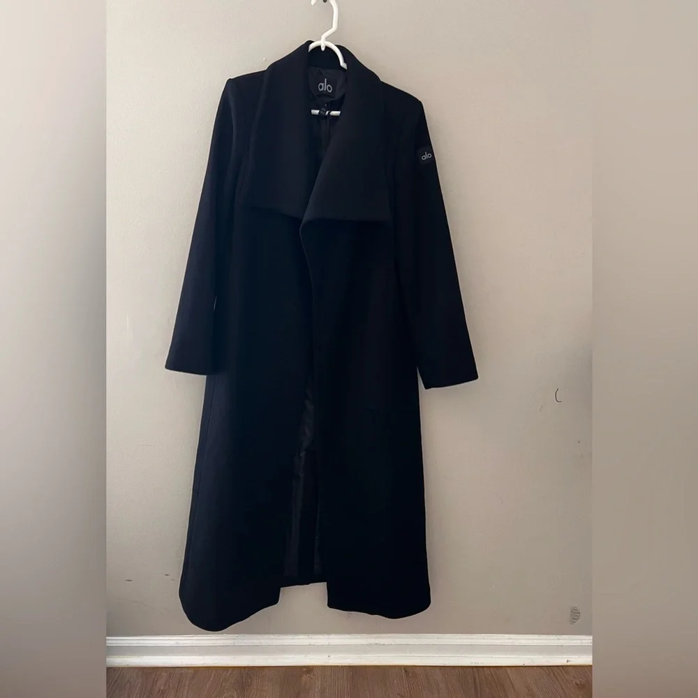 NWT Alo Yoga Wool Blend Night Fall Black Long Coat Size Small